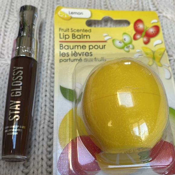 New Unused Lip gloss/balms lot of 4. Vanilla strawberry burst cocoa kiss lemon - Picture 3 of 6